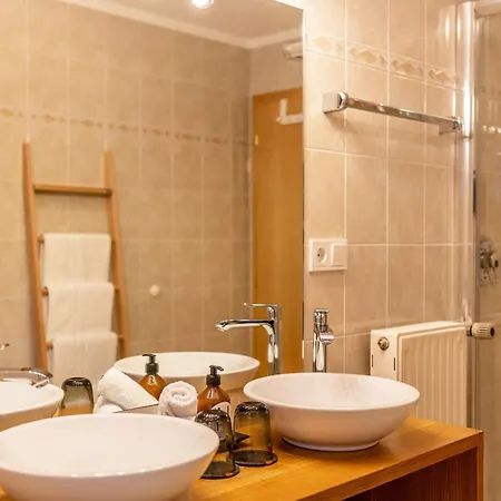 Apartment Mountain Kasern Nr 1 *